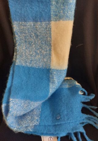 Bufanda cuadros azul y blanco