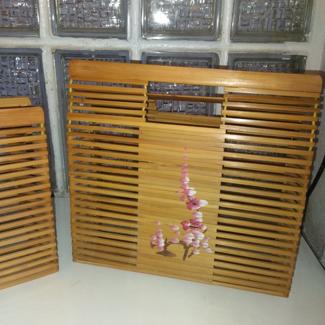 Taiwan 2x artesanía bambú bolsos plegables. Nuevo.