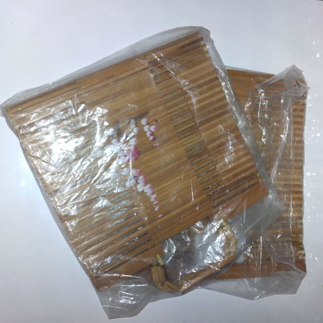 Taiwan 2x artesanía bambú bolsos plegables. Nuevo.