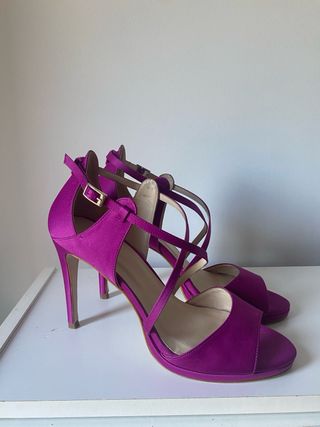 Sandalias Gloria Ortiz fucsia