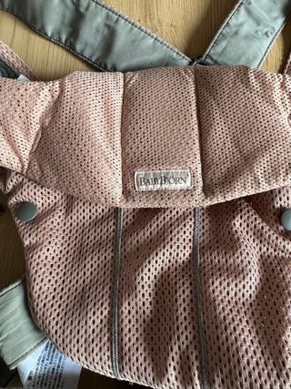 BabyBjorn Mini Porta Bebé - Malla Aireada