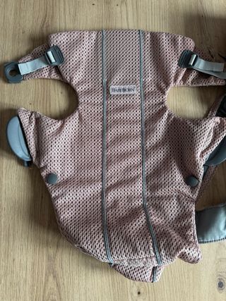 BabyBjorn Mini Porta Bebé - Malla Aireada