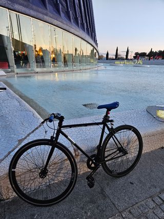 Bicicleta fixie negra