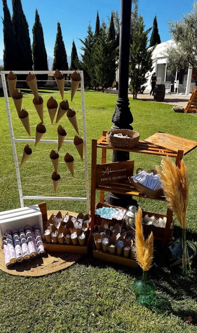 Restos de boda “se hace envios”