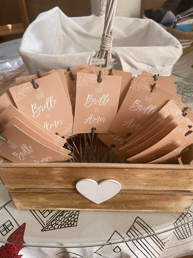 Restos de boda “se hace envios”