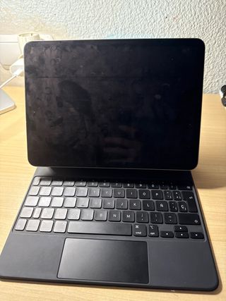 iPad Air 11" M2 Gris Espacial con Celular