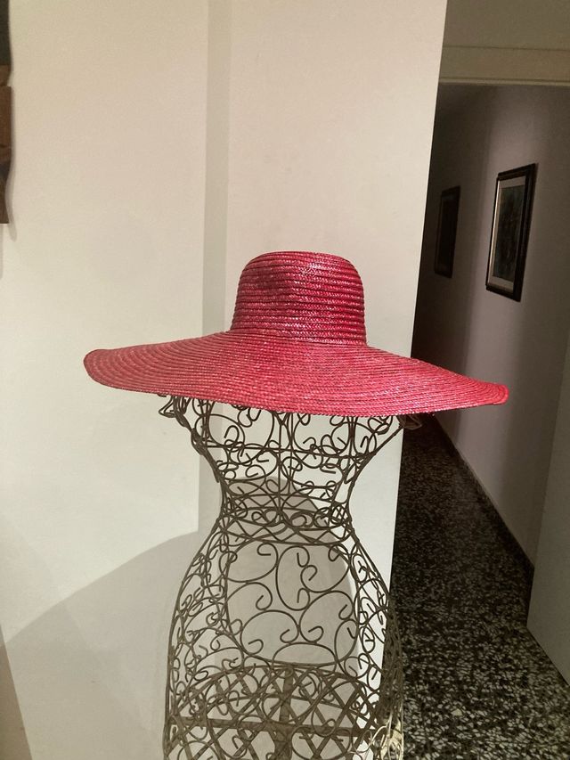 Pamela fuchsia por estrenar