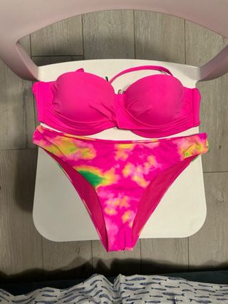 Bikini rosa e multicolor