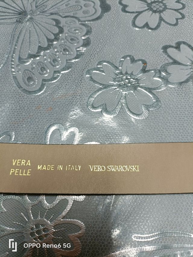 Cintura nera con strass