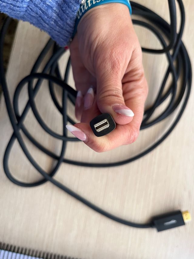 Cable HDMI - Macbook Air