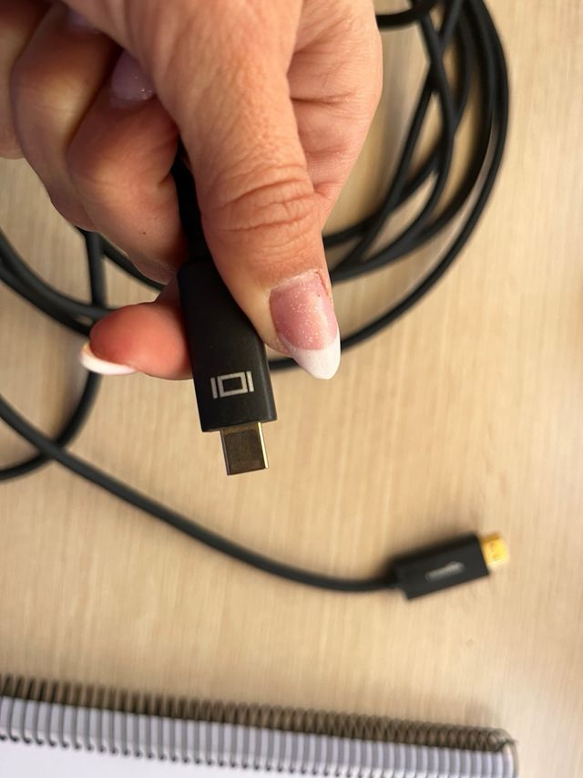 Cable HDMI - Macbook Air