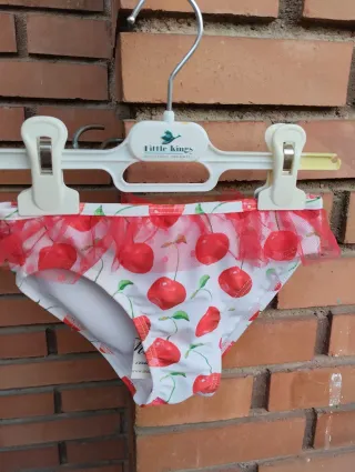 Bañador niña cerezas Little Kings
