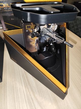 PS4 Deus Ex: Mankind Divided Collector's Edition