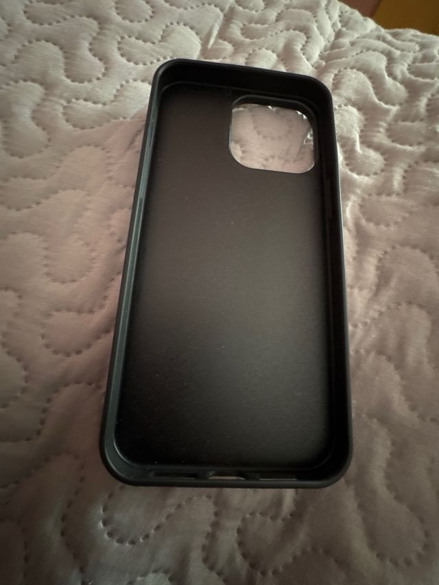 Funda iPhone 15 Pro Max  Negociable