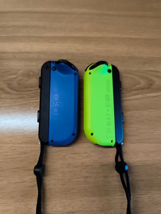 Mandos Nintendo Switch Joy-Con (2) Azul y amarillo