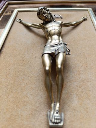 Cuadro Cristo - Madera y Metal Dorado