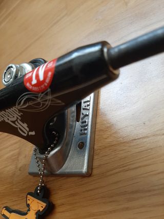 Eje skateboard vintage royal alvarez 5.0. Sin usar