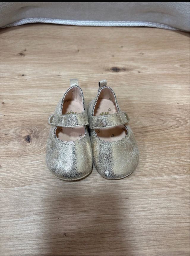Zapatos bebe niña