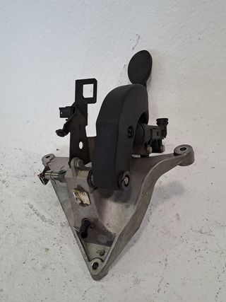 PEDAL EMBRAGUE MINI CABRIO (R52)