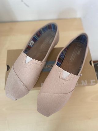 TOMS Alpargatas Beige - NUEVAS