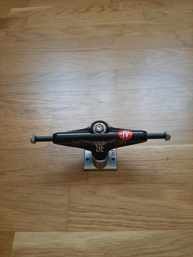 Eje Royal Alvarez 5.25" Vintage. Sin estrenar. 