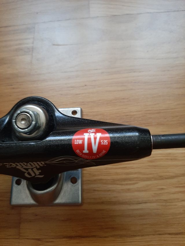 Eje Royal Alvarez 5.25" Vintage. Sin estrenar. 