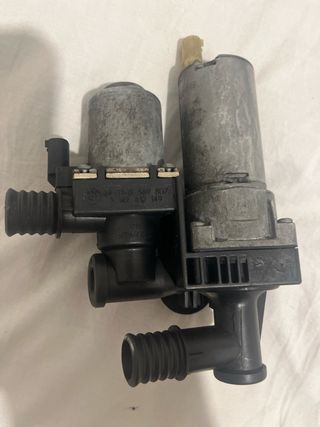 Válvula calefacción BMW X3 64118369807