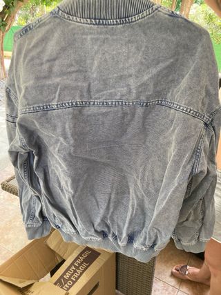 Chaqueta vaquera Bershka azul