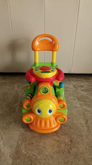 Correpasillos Tren Chicco