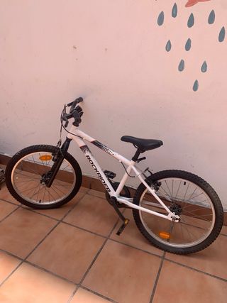 Bicicleta Rockrider 20" blanca