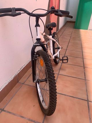 Bicicleta Rockrider 20" blanca