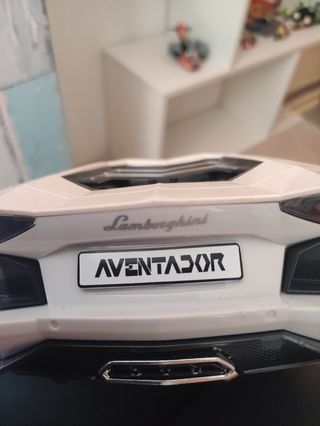 Auto Lamborghini Aventador RC L=50cm