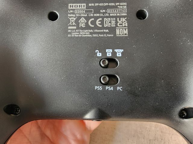 Mando oficial PlayStation HORI juegos de lucha