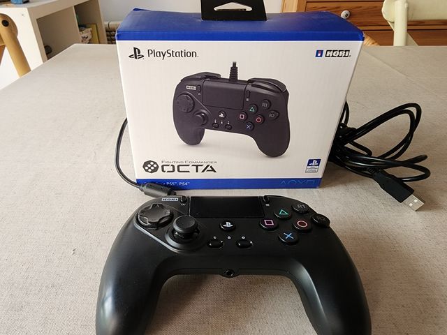 Mando oficial PlayStation HORI juegos de lucha