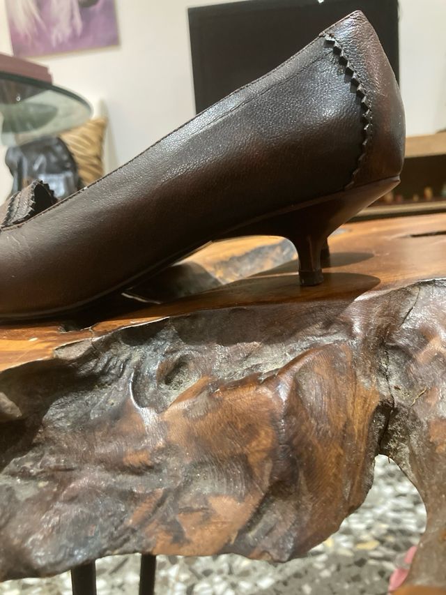 Mocasines marrones de tacón bajo