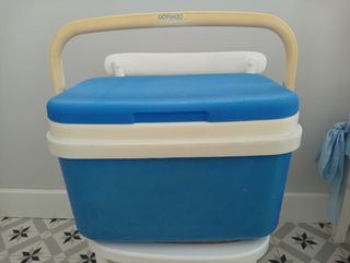 Nevera azul c/ placas hielo
