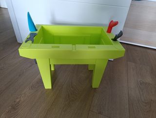 Mesa de jardinería infantil