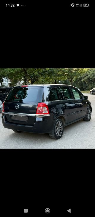 Opel Zafira 2010