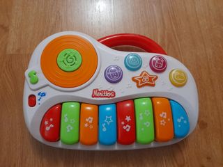 Piano musical infantil