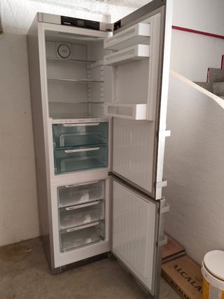 Liebherr frigorífico acero inoxidable