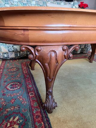 Mesita ovalada mármol-madera