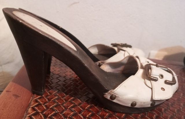 Zuecos blancos mujer - tacón