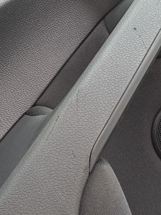 GUARNECIDO PUERTA TRASERA DERECHA VOLKSWAGEN GOLF VI VARIANT (2)