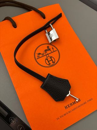 Hermès Lucchetto con cadena pelle - 