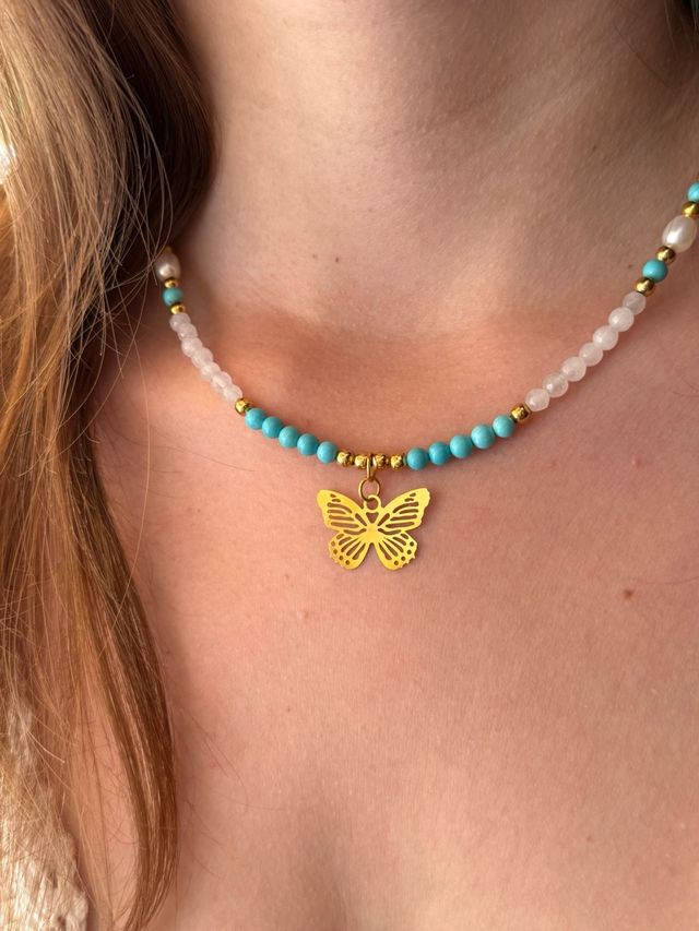 Collar Mariposa turquesa dorado