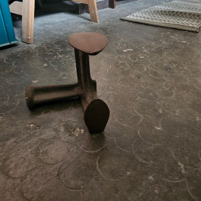 Piede di ferro calzolaio, utensile