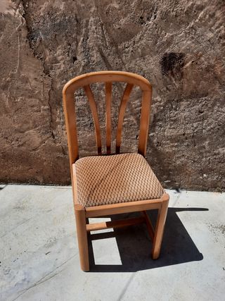 Silla madera haya - Asiento tapizado. 