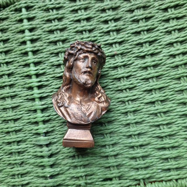 Busto Jesucristo metal antiguo
