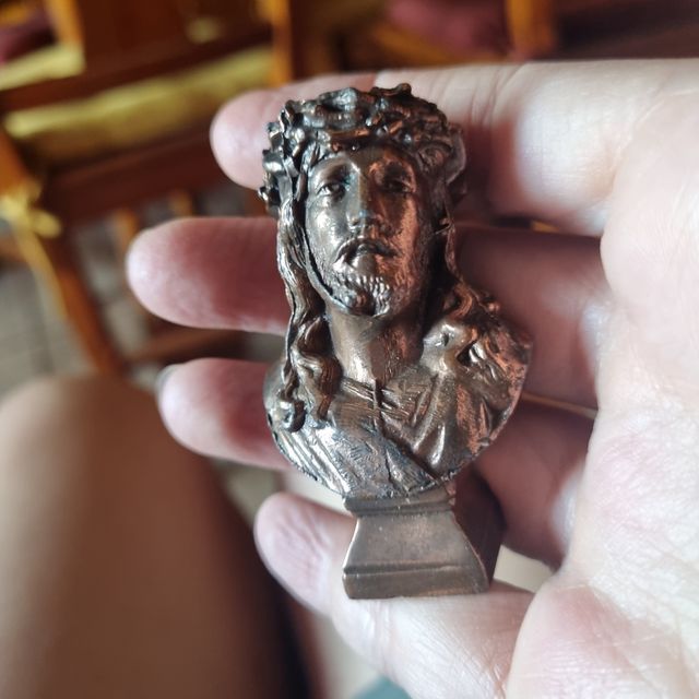 Busto Jesucristo metal antiguo