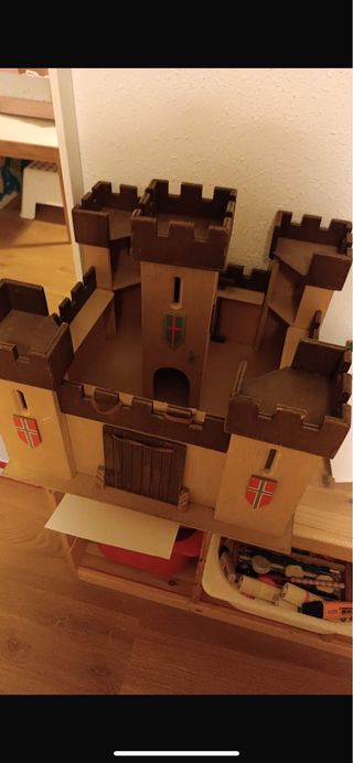 Castillo madera antiguo.